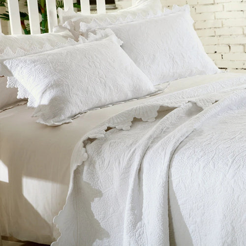 Dessus-de-Lit Matelassé en Coton — Confort & Élégance Estivale