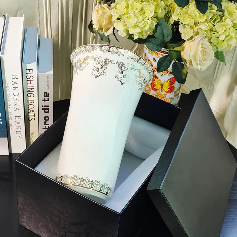 Vase Céramique Corne Nordic — Bone China Style Européen